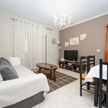2b Apartamento Tirana